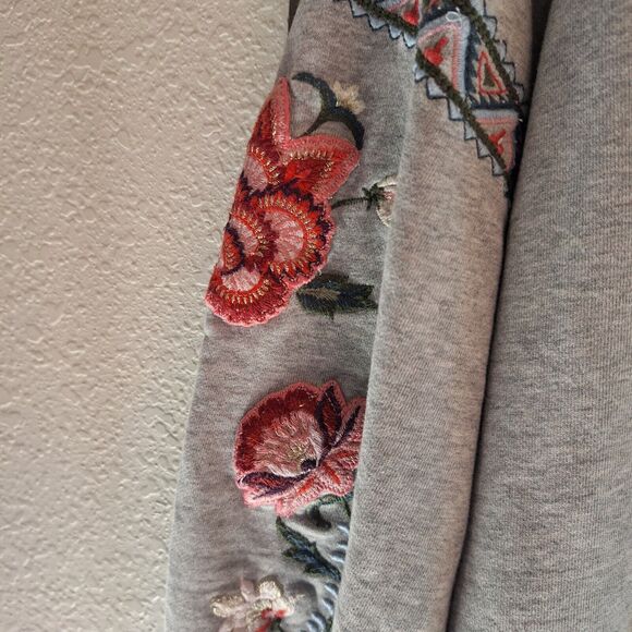 Driftwood size L pullover Long Sleeve Embroidered Sleeves - Picture 5 of 12